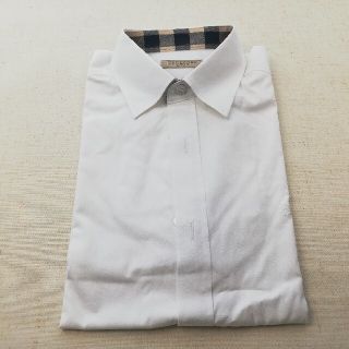 バーバリー(BURBERRY)のバーバリー　チェックディテール ストレッチコットンポプリン シャツ(シャツ)