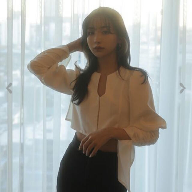 Bubbles - melt the lady フロントホックブラウスの通販 by Bubbles - melt the lady フロントホックブラウスの通販 by