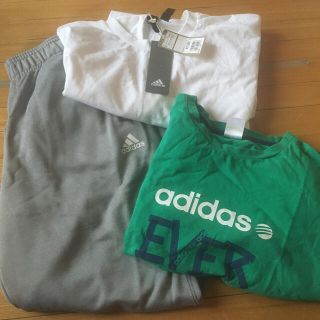 アディダス(adidas)のスウェットとTシャツ(その他)