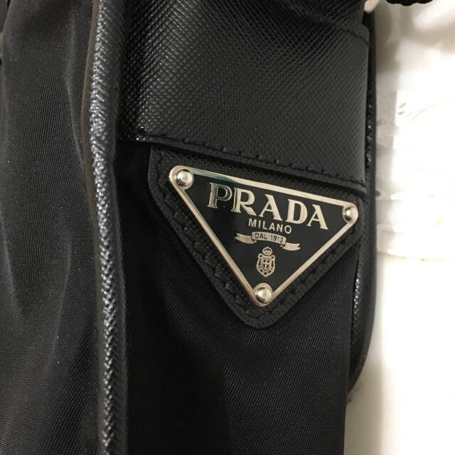 PRADA(プラダ)のPRADA プラダ 斜め掛けショルダーバッグ V167 イタリア製 メンズのバッグ(ショルダーバッグ)の商品写真