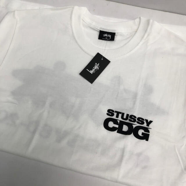 STUSSY(ステューシー)のSTUSSY / CDG SURFMAN TEE 白 S メンズのトップス(Tシャツ/カットソー(半袖/袖なし))の商品写真