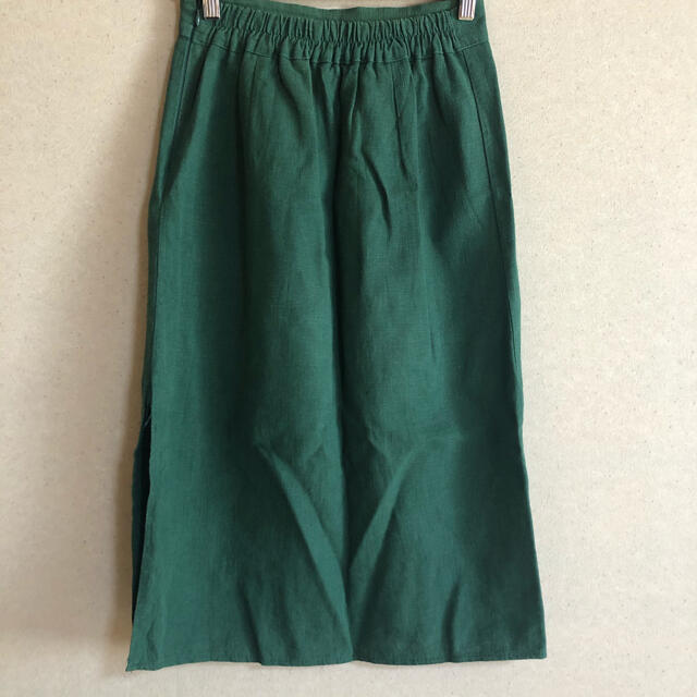 韓国製スリット入りグリーンスカート レディースのスカート(ロングスカート)の商品写真