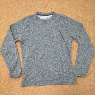 デサント(DESCENTE)の《中古》DESCENTE ロングスリーブシャツ グレー メンズ Ｌ(トレーニング用品)