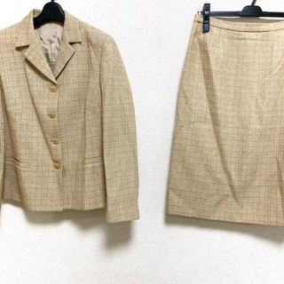 バーバリー(BURBERRY)のバーバリーロンドン スカートスーツ美品 (スーツ)