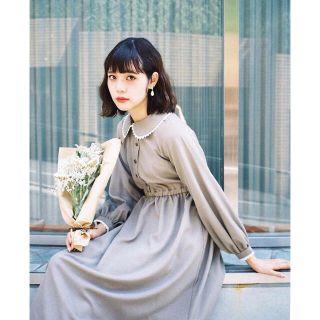 LEBECCA boutique シャッター音とワンピース(ブラウン)(ひざ丈ワンピース)