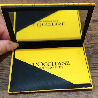 ロクシタン(L'OCCITANE)の☆最終処分SALE☆非売品　L'OCCITAN あぶらとり紙付きミラー(ミラー)