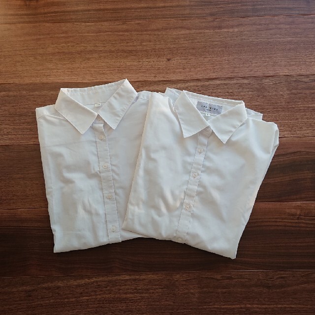 レディースシャツ、スクールシャツ 白 (2枚) レディースのトップス(シャツ/ブラウス(長袖/七分))の商品写真