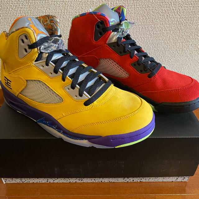 NIKE(ナイキ)のNIKE Air Jordan5 RetroSE What the 28.5cm メンズの靴/シューズ(スニーカー)の商品写真