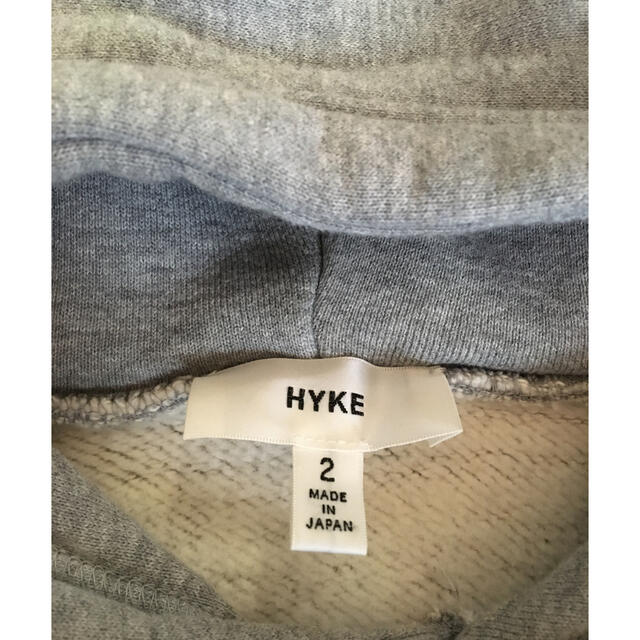 HYKE(ハイク)の晴子様専用⭐️HYKE スウェット　パーカー 指抜き　ハイク  プルオーバー レディースのトップス(パーカー)の商品写真