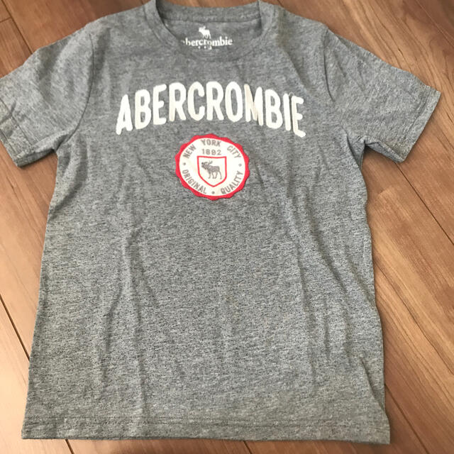 Abercrombie&Fitch(アバクロンビーアンドフィッチ)のabercrombie kids Tシャツ キッズ/ベビー/マタニティのキッズ服男の子用(90cm~)(Tシャツ/カットソー)の商品写真