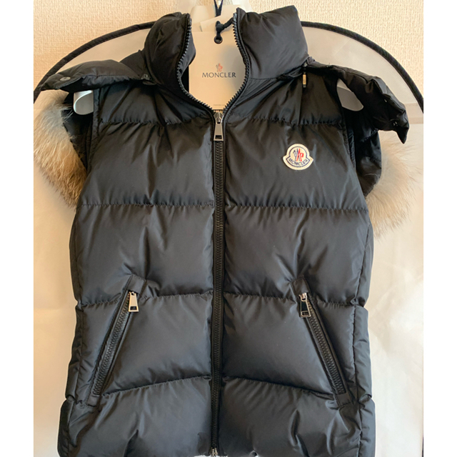 最安値セール MONCLER - 5日までラクマ限定お値下げ新品 今月購入