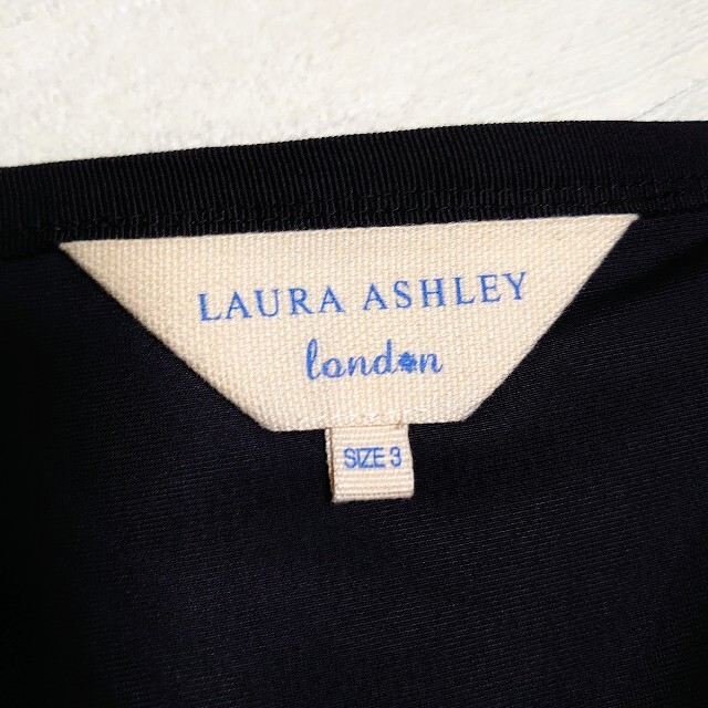 LAURA ASHLEY(ローラアシュレイ)のLAURA ASHLEY ローラアシュレイ　スカート レディースのスカート(ひざ丈スカート)の商品写真