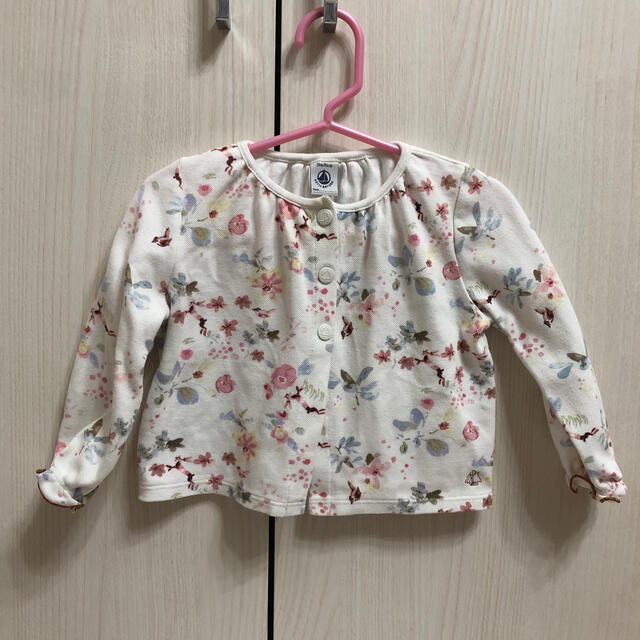 PETIT BATEAU(プチバトー)のPETITBATEAU プチバトーカーディガン　プチバトー　 キッズ/ベビー/マタニティのキッズ服女の子用(90cm~)(カーディガン)の商品写真