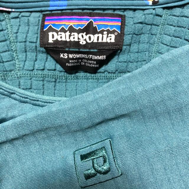 patagonia(パタゴニア)のパタゴニアウィメンズR1クルー レディースのトップス(その他)の商品写真
