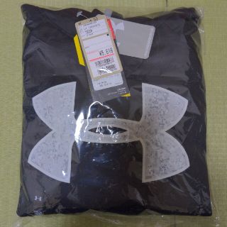 アンダーアーマー(UNDER ARMOUR)の【専用】アンダーアーマー　パーカー　150(Tシャツ/カットソー)