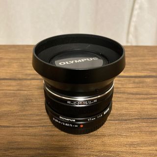 オリンパス(OLYMPUS)のオリンパス  単焦点レンズM.Zuiko 17mmF1.8金属フード付超美品！(レンズ(単焦点))