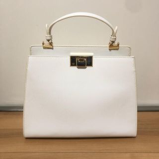 チャールズアンドキース(Charles and Keith)のチャールズアンドキース　ハンドバッグ(ハンドバッグ)