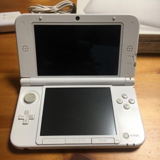 ニンテンドー3DS(ニンテンドー3DS)のニンテンドー3DS LL ホワイト(携帯用ゲーム機本体)