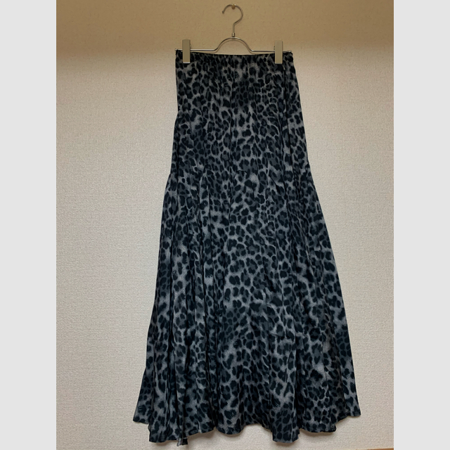 ZARA(ザラ)のLeopard Skirt  レディースのスカート(ロングスカート)の商品写真