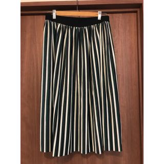 ザラ(ZARA)の美品★ZARA ザラ  プリーツスカート　ストライプ　ユニクロ(ひざ丈スカート)