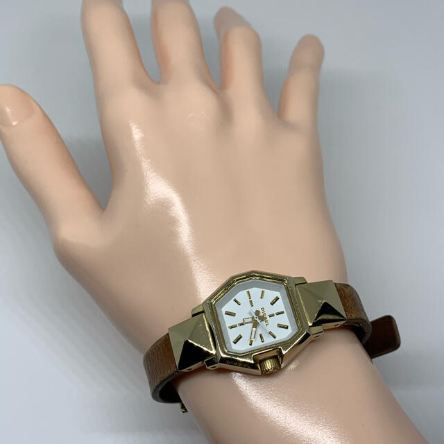 DIESEL(ディーゼル)のディーゼル(DIESEL)レディース腕時計　クオーツ　新品電池です☆ レディースのファッション小物(腕時計)の商品写真