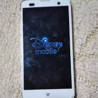 エヌティティドコモ(NTTdocomo)の富士通Disney Mobile on docomo F-07E(スマートフォン本体)