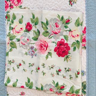 ローラアシュレイ(LAURA ASHLEY)のローラアシュレイ　クラリッサ生地(生地/糸)