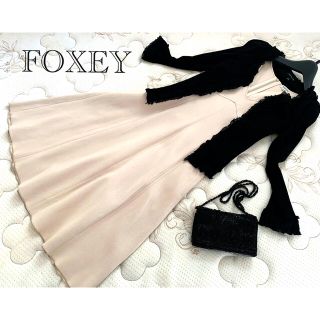 フォクシー(FOXEY)のFOXEYフォクシープリンセスワンピースベージュ38エポカアドーアナイシャネル(ひざ丈ワンピース)