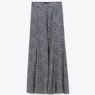 ザラ(ZARA)の新品タグ付　ZARAプリント地ミディスカートS(ロングスカート)