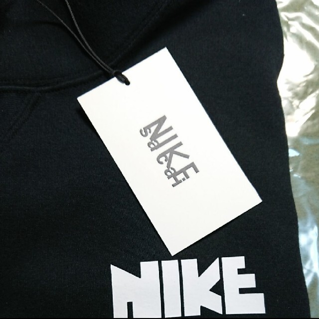 sacai(サカイ)のNike x sacai Hoodie ブラック パーカー フーディ メンズのトップス(パーカー)の商品写真