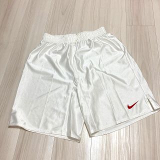 ナイキ(NIKE)のズボン(ショートパンツ)