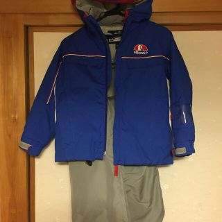 エレッセ(ellesse)の専用になります🙇‍♂️ellesse ジュニア　スキーウェア　130(ウエア)