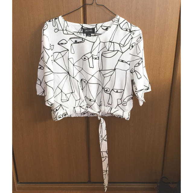 Monki(モンキ)のモンキ トップス レディースのトップス(Tシャツ(半袖/袖なし))の商品写真