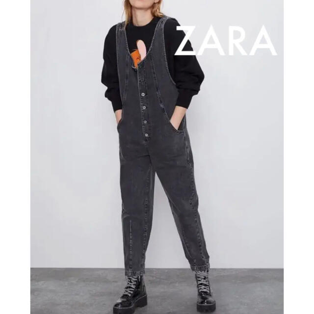 ZARA(ザラ)の日曜までSALE⭐︎ZARA ブラックデニム　オールインワン レディースのパンツ(オールインワン)の商品写真