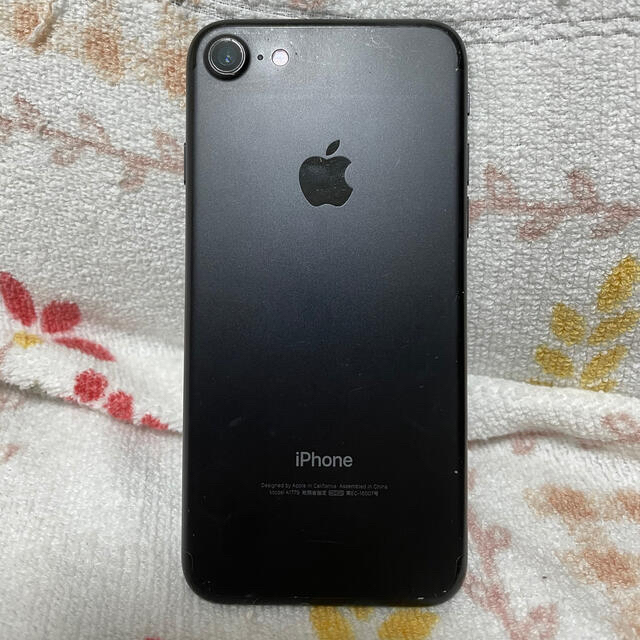 iPhone(アイフォーン)のiPhone 7  Black 256 GB スマホ/家電/カメラのスマートフォン/携帯電話(スマートフォン本体)の商品写真