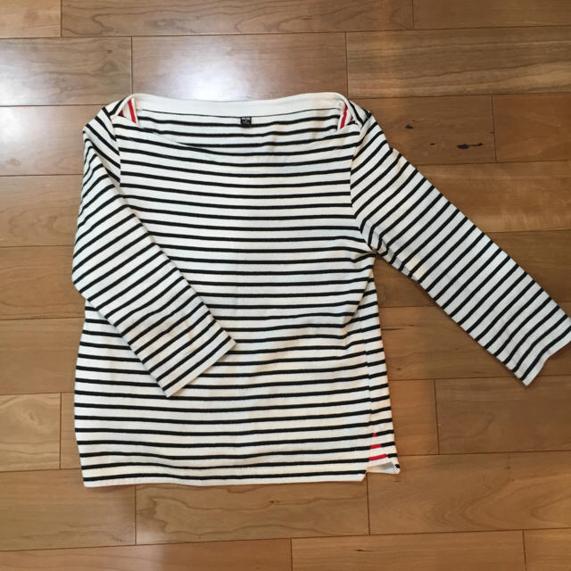 UNIQLO(ユニクロ)のUNIQLO ボートネック サイズM レディースのトップス(カットソー(長袖/七分))の商品写真