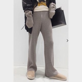 アパルトモンドゥーズィエムクラス(L'Appartement DEUXIEME CLASSE)のL'Appartement KNIT PANTS ベージュ◆美品(カジュアルパンツ)