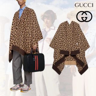 グッチ(Gucci)の入手困難❗️GUCCI グッチ　ストール　マフラー　ポンチョ　ランバス(ポンチョ)