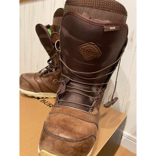 BURTON(バートン)のBURTON ION x RED WING スノーボード レザーブーツ スポーツ/アウトドアのスノーボード(ブーツ)の商品写真