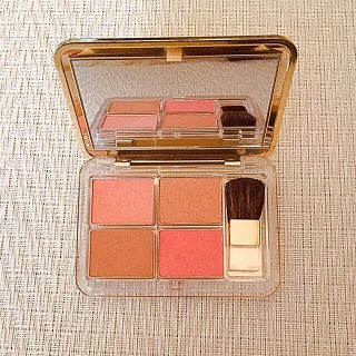 エスティローダー(Estee Lauder)の再値下げ☘️エスティローダー  チーク　4色　シェーディングにも(チーク)