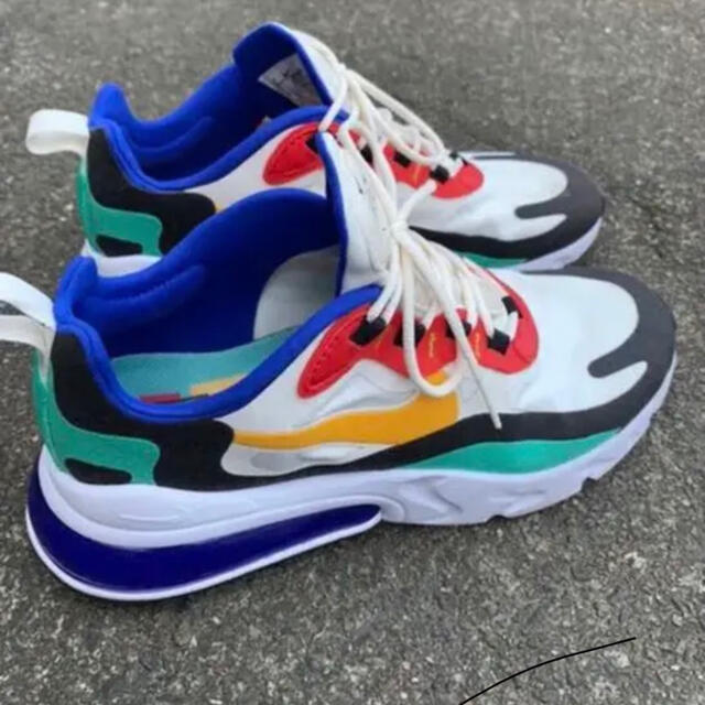 靴/シューズNIKE ナイキ　スニーカーNIKE AIR MAX 270 REACT