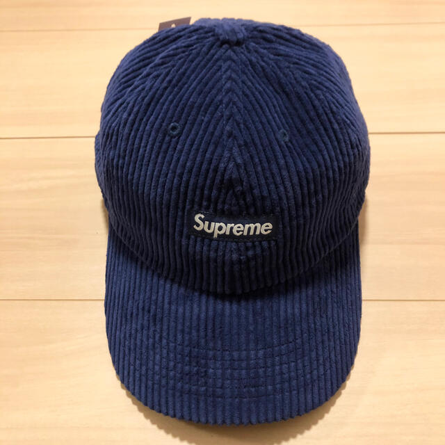 メンズシュプリーム　Ripple Corduroy Small Box 6-Panel