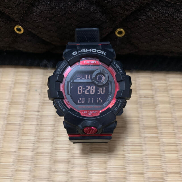 G-SHOCK デジタル　赤黒　レッド　ブラック