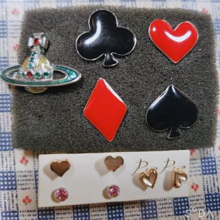 ブローチ＆ピアス 全てセットで(ピアス)