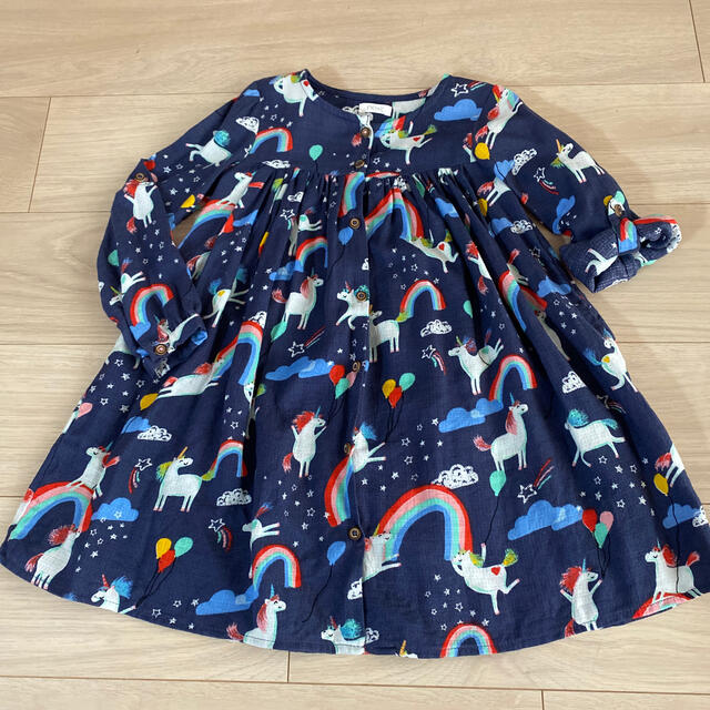 NEXT(ネクスト)のnext ユニコーン柄 シャツワンピース 110cm  キッズ/ベビー/マタニティのキッズ服女の子用(90cm~)(ワンピース)の商品写真