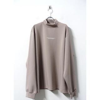 コモリ(COMOLI)のstein(シュタインOVERSIZED HIGH NECK LS/Greige(Tシャツ/カットソー(七分/長袖))