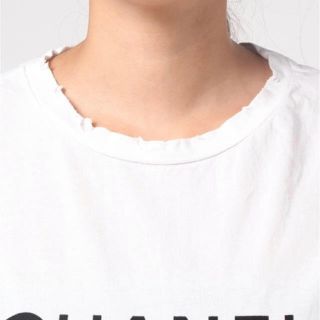 via j  パロディ　tシャツ   完売品