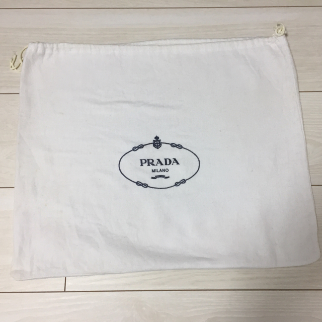 PRADA(プラダ)のPRADA  保存袋 レディースのバッグ(ショップ袋)の商品写真