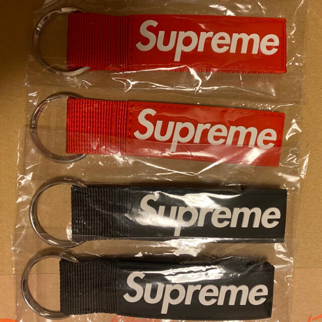 Supreme(シュプリーム)のSupreme Webbing Keychain キーチェーン キーホルダー メンズのファッション小物(キーホルダー)の商品写真