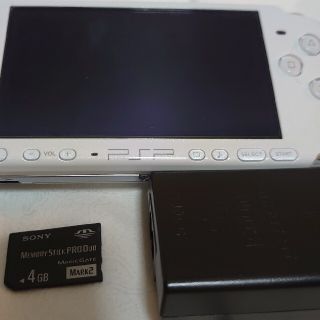 プレイステーションポータブル(PlayStation Portable)のYUUさん専用【美品⁉】PSP 3000(携帯用ゲーム機本体)